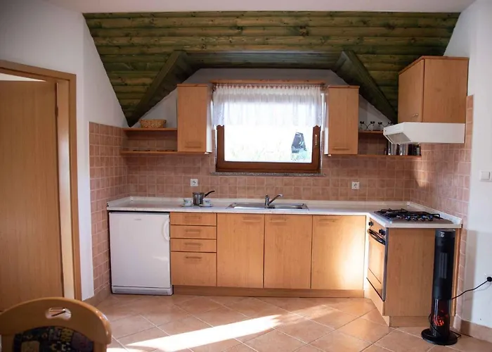 In Kranjska Krain 26051 Metlika